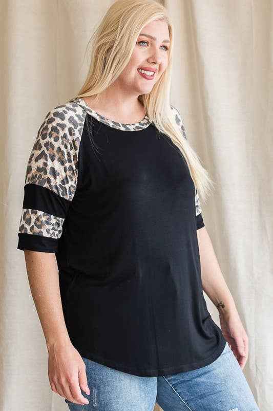 [PLUS SIZE] Leopard Print Raglan Short Sleeve Top T4043XL