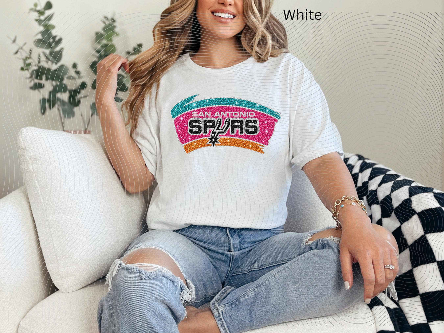 Faux Spurs Team Logo Rhinestone T-shirt, Spurs