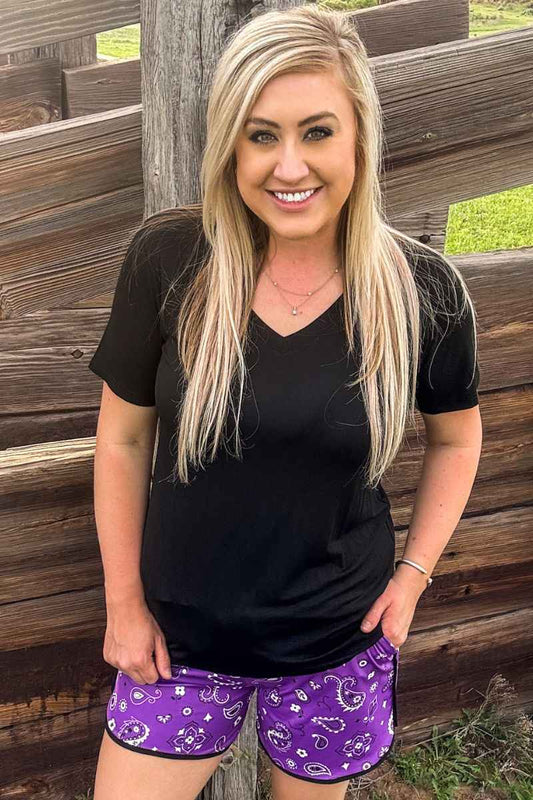 Sterling Kreek Simple Sterling Black Tee