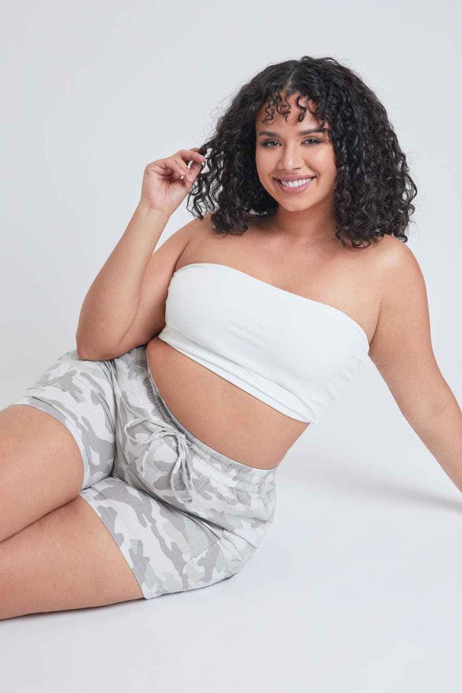 Plus Linen Shorts With Shirred Patch Pockets-ES2651LN