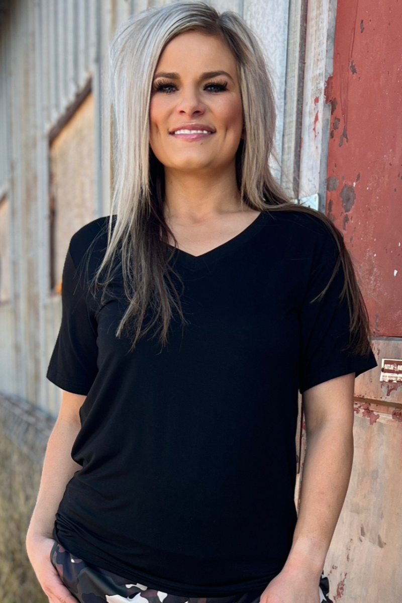Sterling Kreek Simple Sterling Black Tee