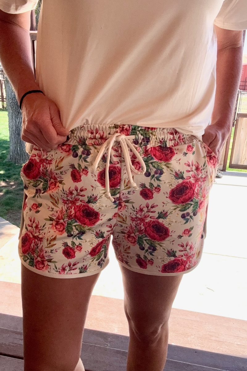 Sterling Kreek Porcelain Petals Shorts