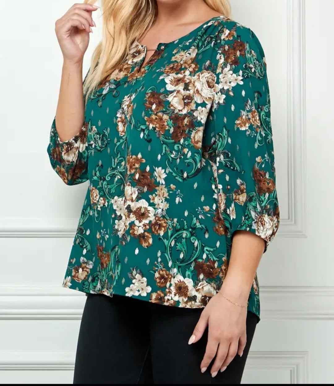 Plus Size Trim Neck Floral Blouse